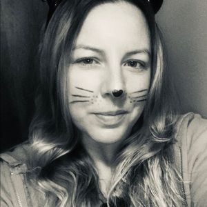 Meet your Posher, Lindsey